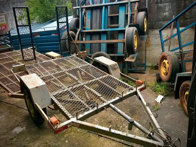 Quadriciclo compacta para alugar, código C483