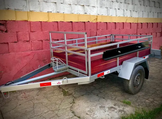 Fazendinha + moto à venda, código C20