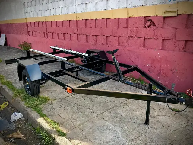 Carretinha para jet ski à venda, código JET 2